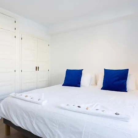 Parque Santiago 1, Brand New With Heated Pool! * Playa de las Américas
