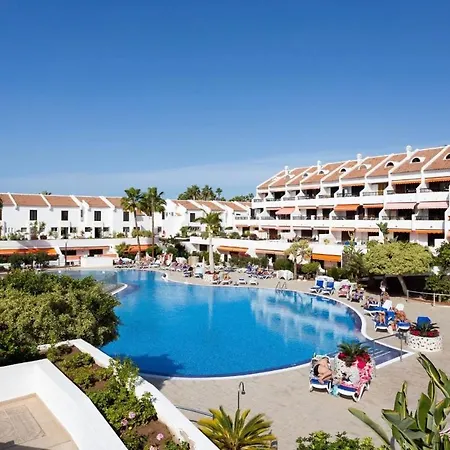 Parque Santiago 1, Brand New With Heated Pool! Daire *