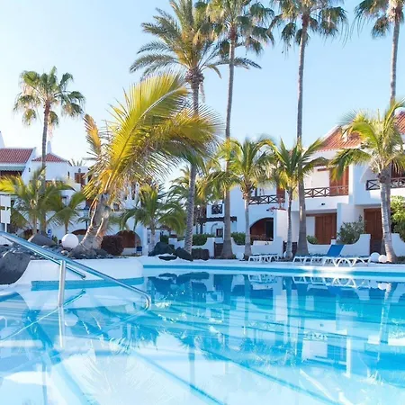 Parque Santiago 1, Brand New With Heated Pool! * Playa de las Americas (Tenerife)